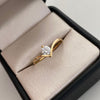 Anillo Solitario Oro amarillo 18k / Talla 9 1/2 / 1,75 Gr