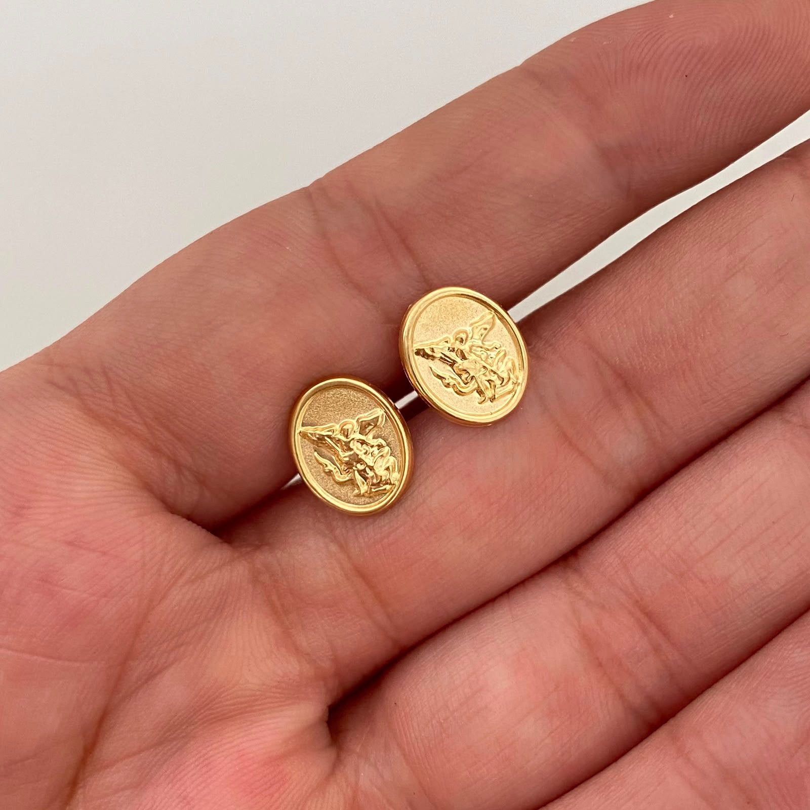Topos San Miguel Arcangel Oro amarillo 18k 1,05 Gr / 9,3 mm