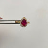 Anillo Circon Gota Fucsia Oro amarillo 18k / Talla 5 1/2 / 4,5 Gr / 2,5 mm