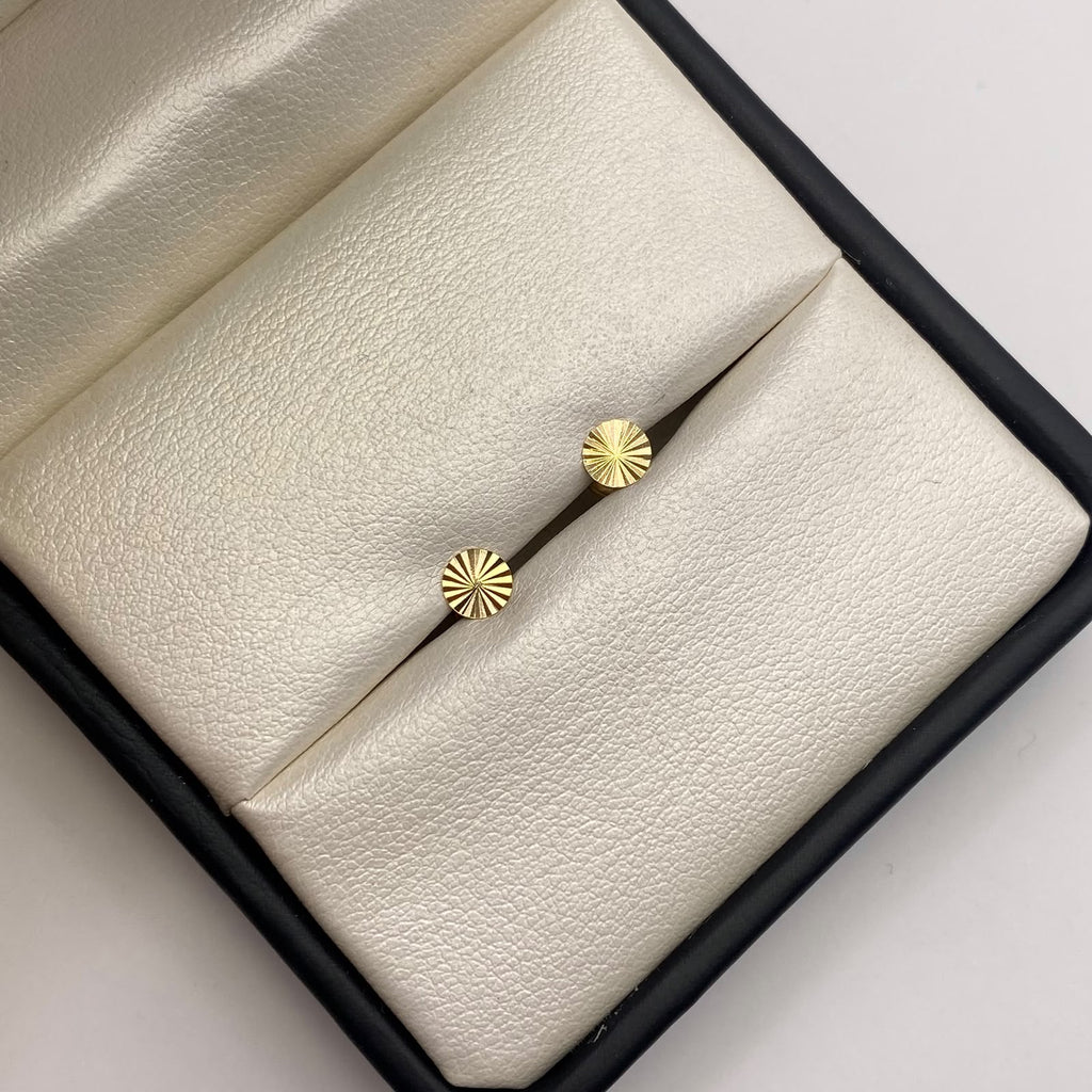 Topos Circulo plano diamantado Oro amarillo 18k 0,45 Gr / 5,1 mm