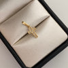 Dije Cruz Casting Oro amarillo 18k 0,6 Gr / 7,3 mm / 1,8 Cm