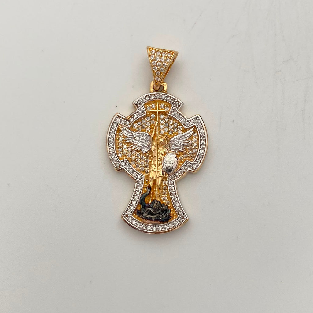 Dije Cruz San Miguel Arcangel Casting Oro amarillo y Oro blanco 18k 8,5 Gr / 22,9 mm / 4,1 Cm