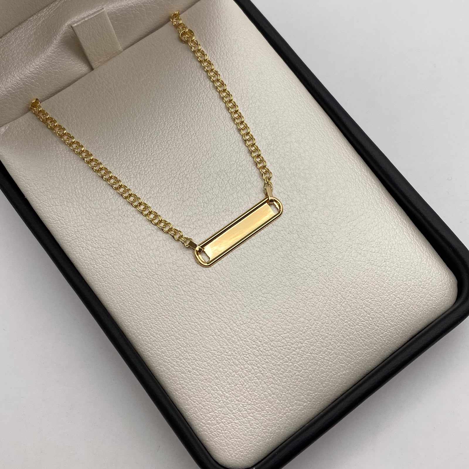 Pulso bebé placa rectangulo aro seguido Oro amarillo 1,50 Gr / 1,5 mm / 15 Cm Broche 0,15