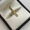 Dije Cruz trebol diamantado circones multicolor Oro amarillo 18k 1,3 Gr / 13,6 mm / 2,4 Cm