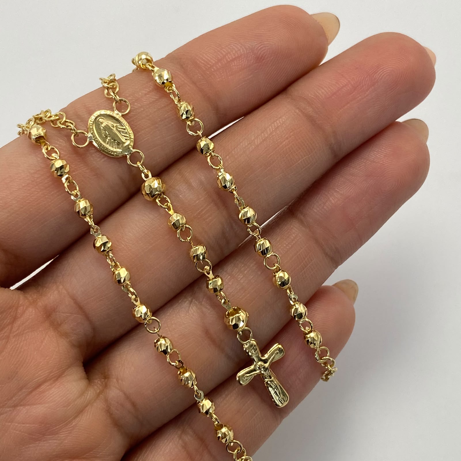 Rosario diamantado aros lisos  Oro amarillo 7,60 Gr / 2,5 mm / 52 Cm Broche 0,40