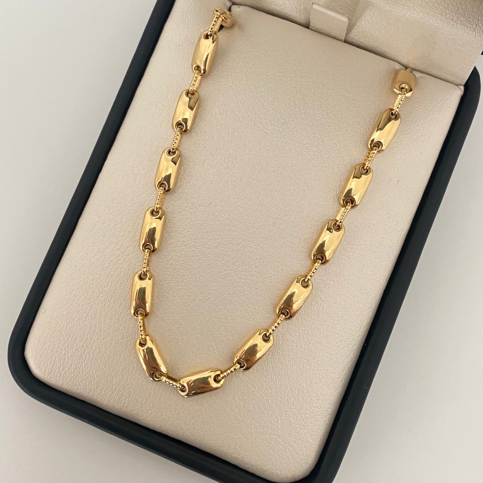 Cadena rustica eslabones lisos Oro amarillo 18k 14,60 Gr / 4,5 mm / 60 Cm Broche 0,40