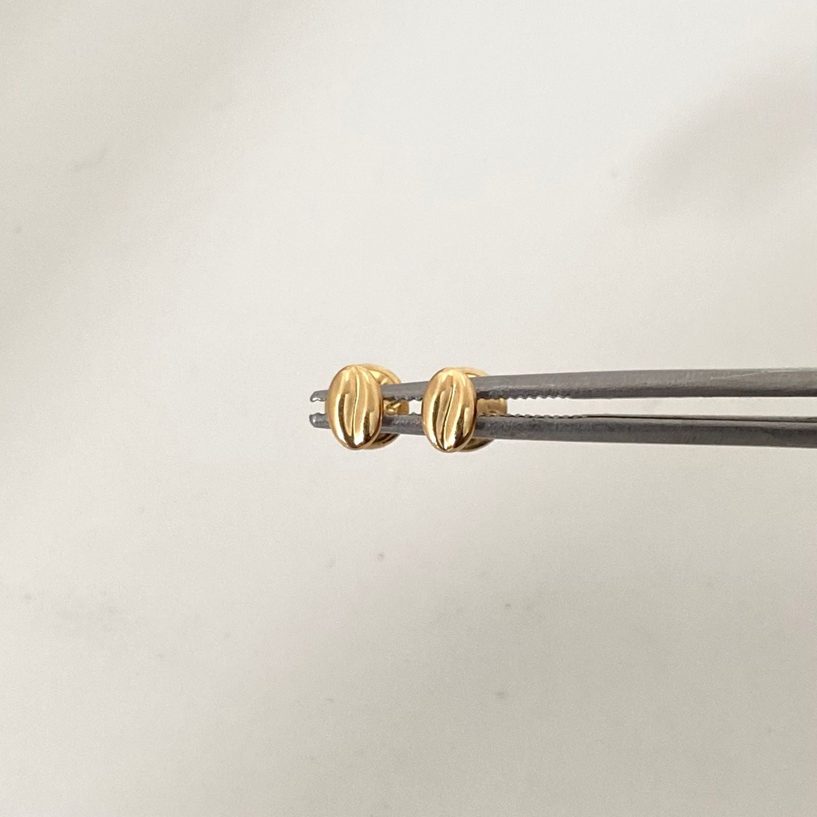 Topos mini grano de cafe Oro amarillo 18k 0,50 Gr / 5,0 mm