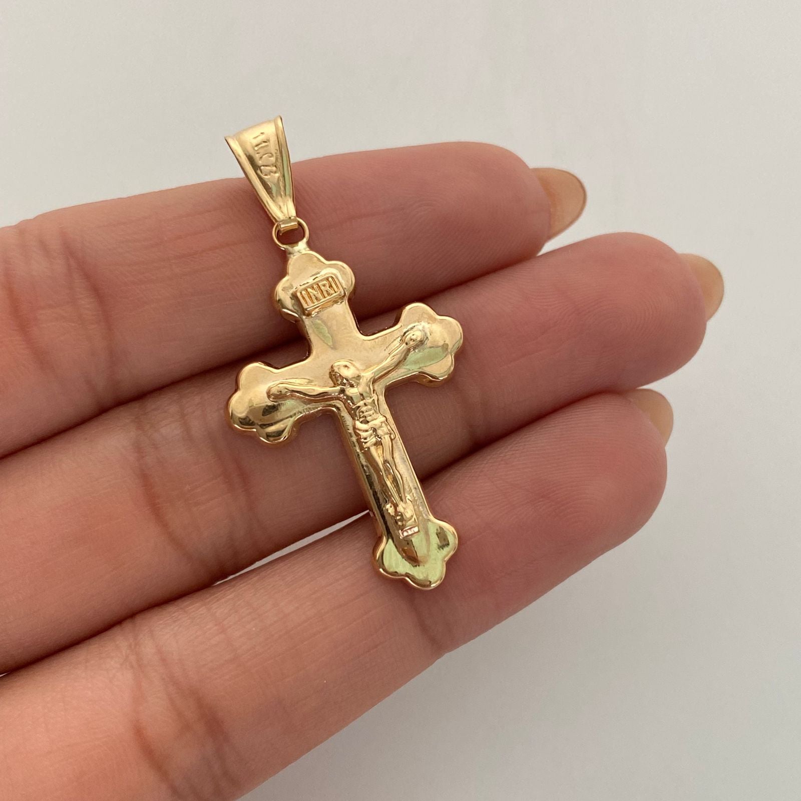 Dije Cruz cristo punta flor Oro amarillo 18k 1,8 Gr / 21 mm / 4 Cm
