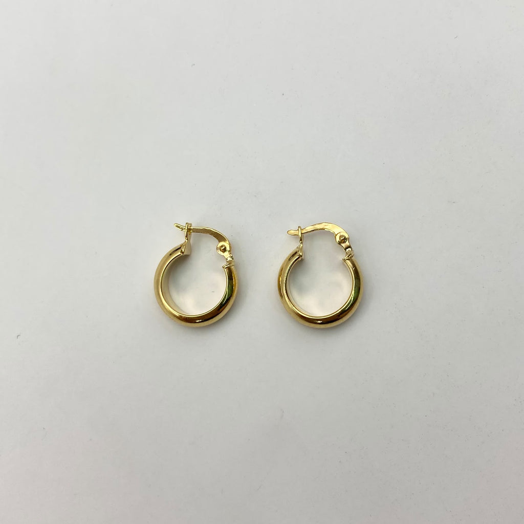 Candonga lisa media luna  Oro amarillo 1,75 Gr / 1,5 Cm