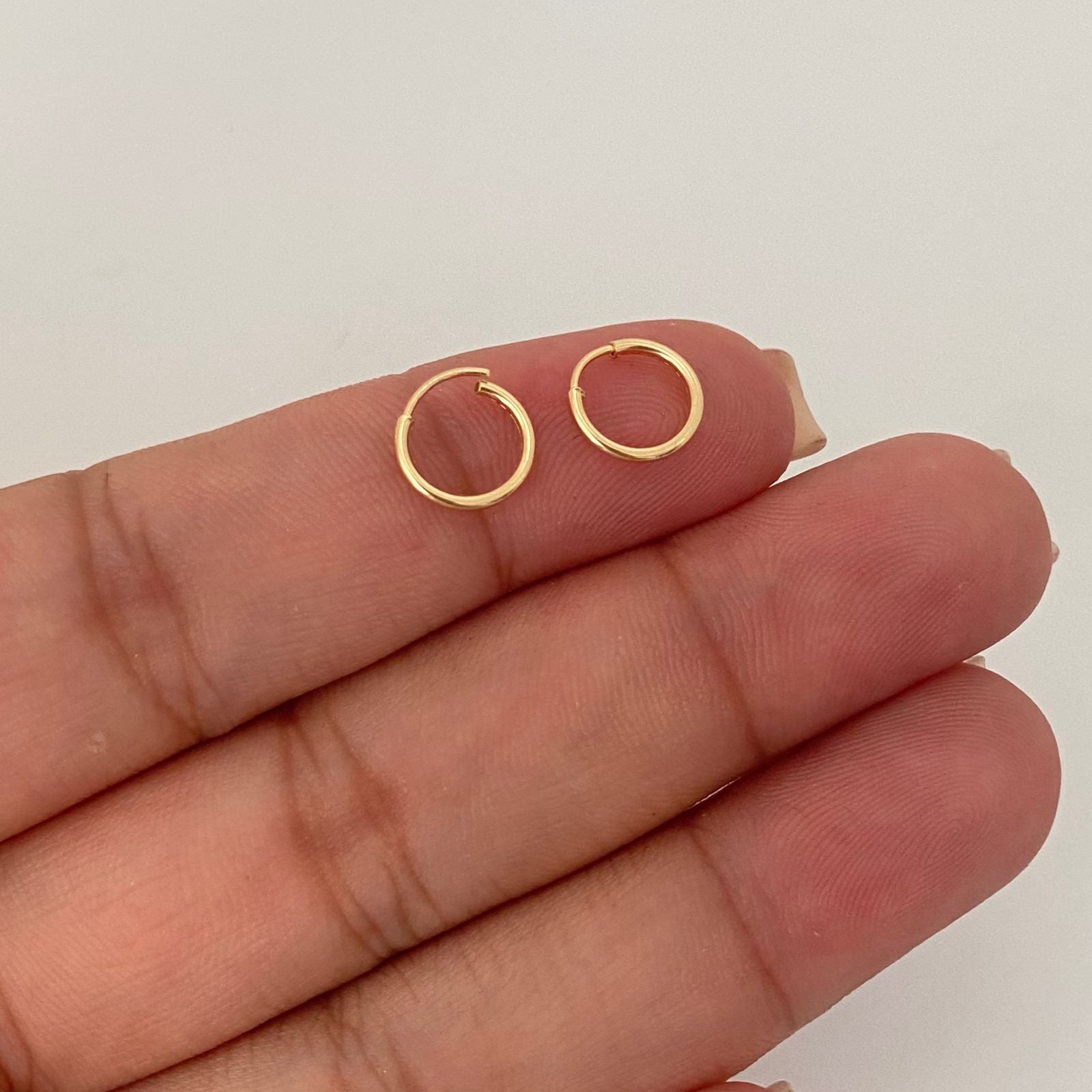 Candonga imperdible lisa Oro amarillo 18k 0,95 Gr / 2,0 Cm