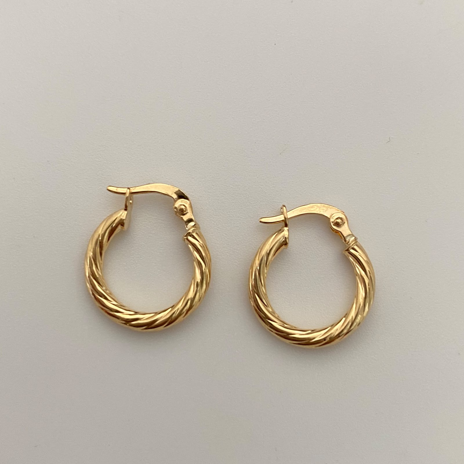 Candonga Entorchadas Oro amarillo 18k 1,3 Gr / 1,6 Cm