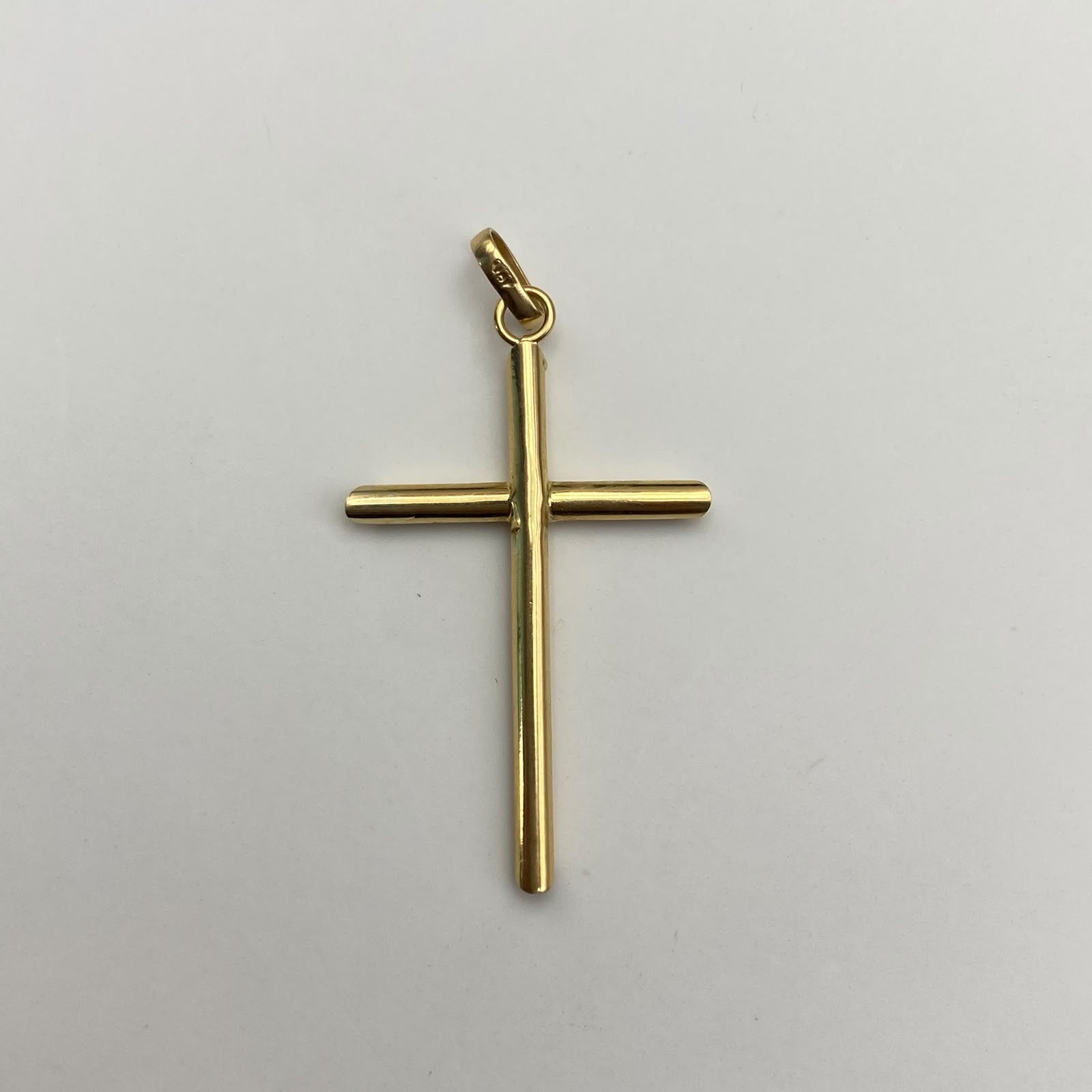 Dije Cruz tubular Oro amarillo 18k 1,05 Gr / 23,6 mm / 4,3 Cm