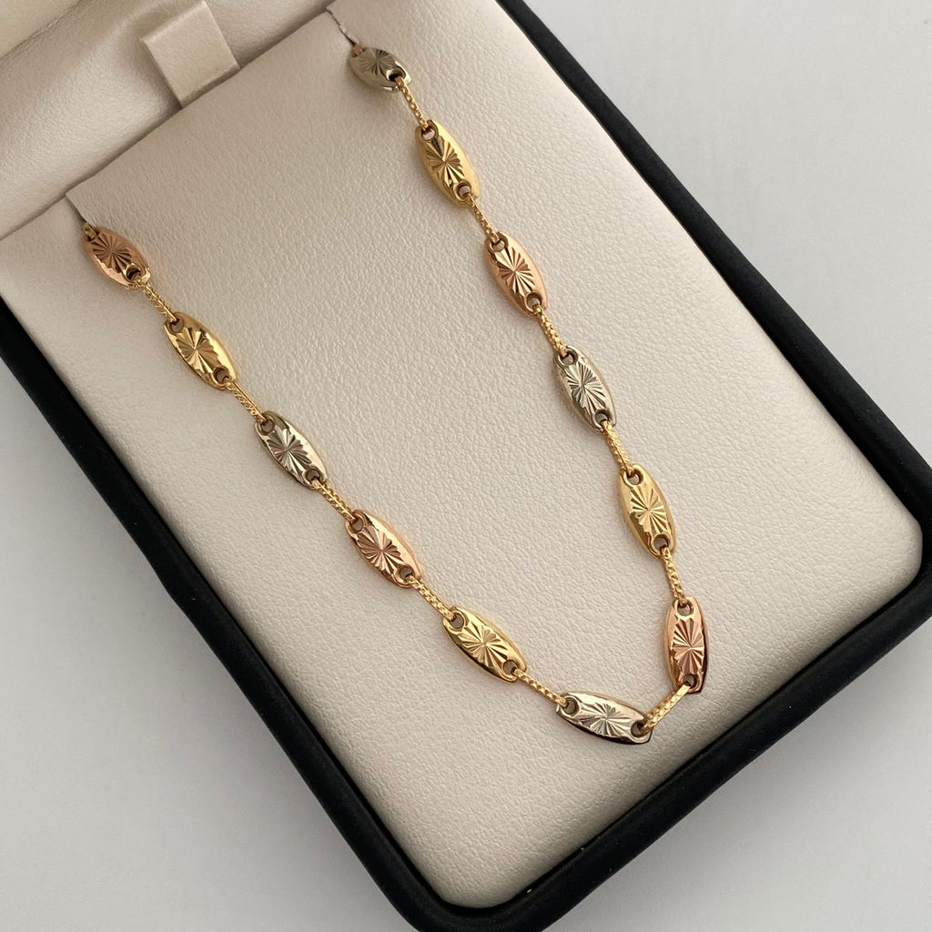 Cadena rustica diamantada  Tres oros 18k 13,50 Gr / 4,1 mm / 60 Cm Broche 0,40
