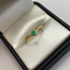 Anillo esmeralda 0.15qt  Oro amarillo / Talla 6 / 1,05 Gr