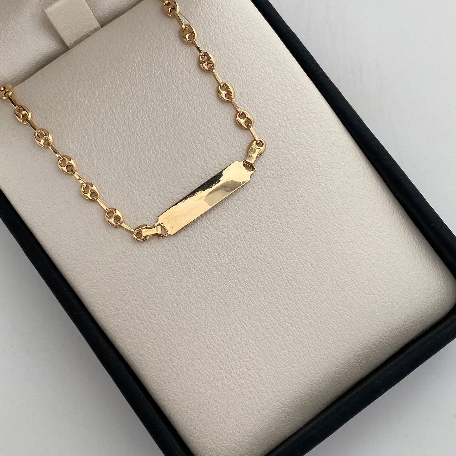 Pulso bebé Placa Rectangular Gc Oro amarillo 18k 2,00 Gr / 3,4 mm / 15,5 Cm Broche 0,15