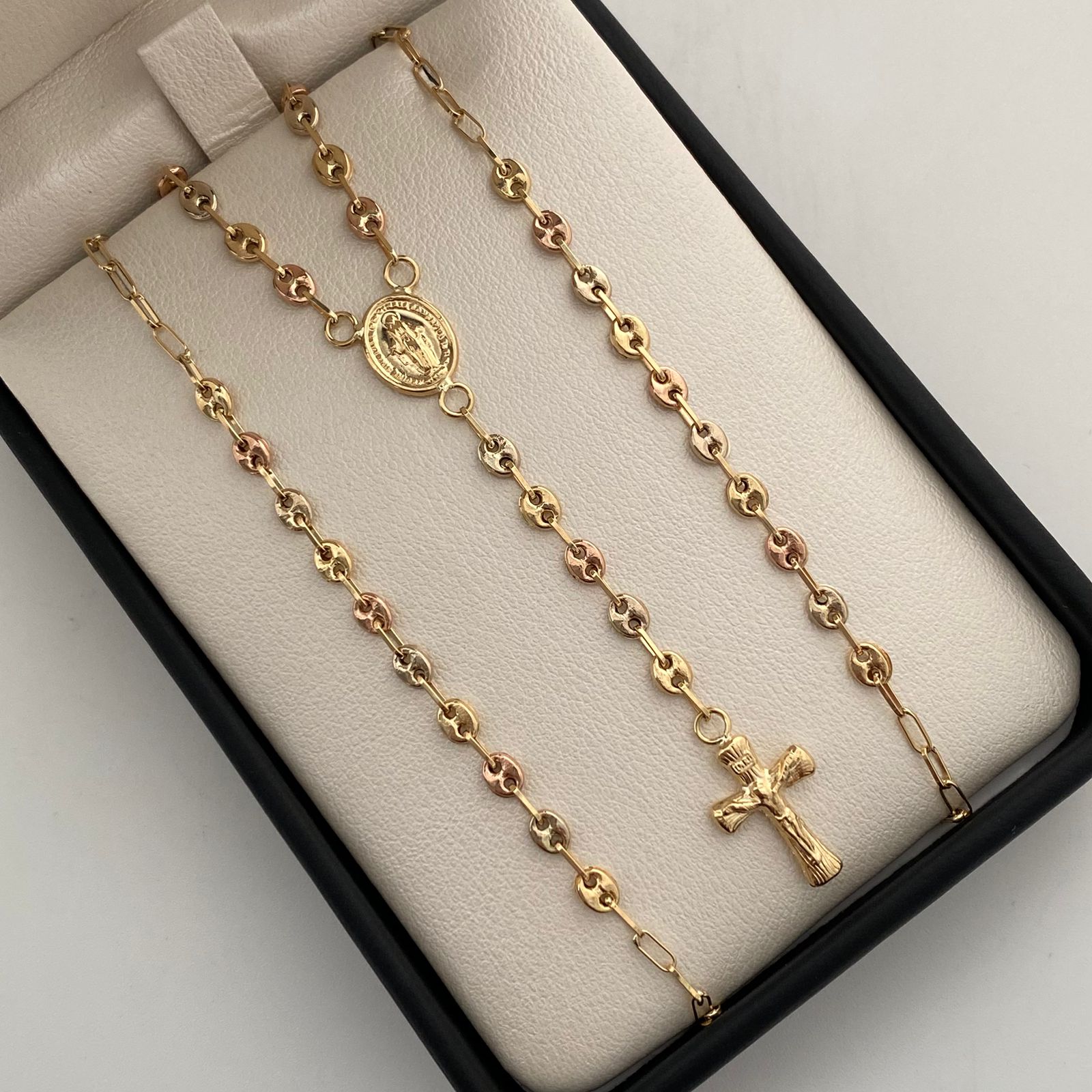 Rosario Gc Tres oros 18k 7,40 Gr / 4,1 mm / 60 Cm Broche 0,30