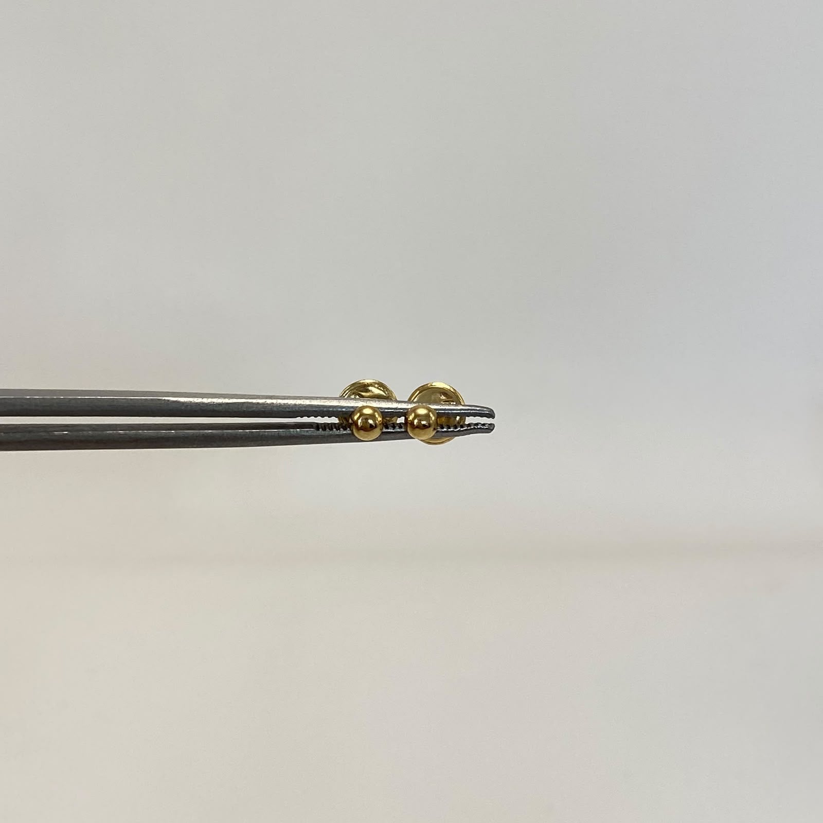 Topos media bola liso 3mm Oro amarillo 18k 0,35 Gr