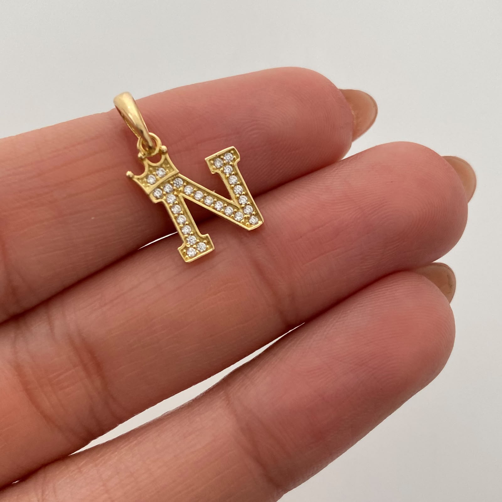 Dije Letra N Casting Oro amarillo 18k 1,05 Gr / 11,7 mm / 2 Cm