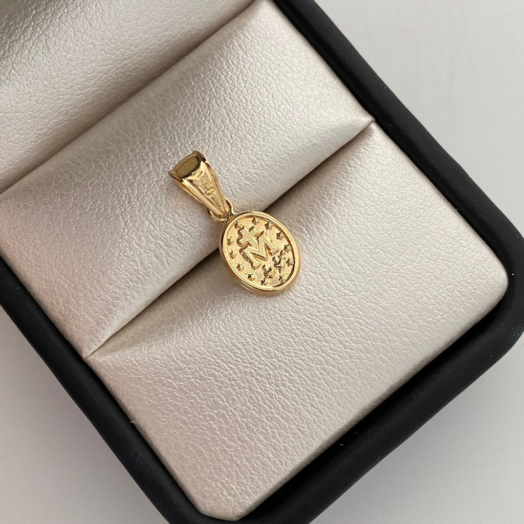 Dije Virgen Milagrosa Oro amarillo 18k 0,55 Gr / 8,3 mm / 2 Cm