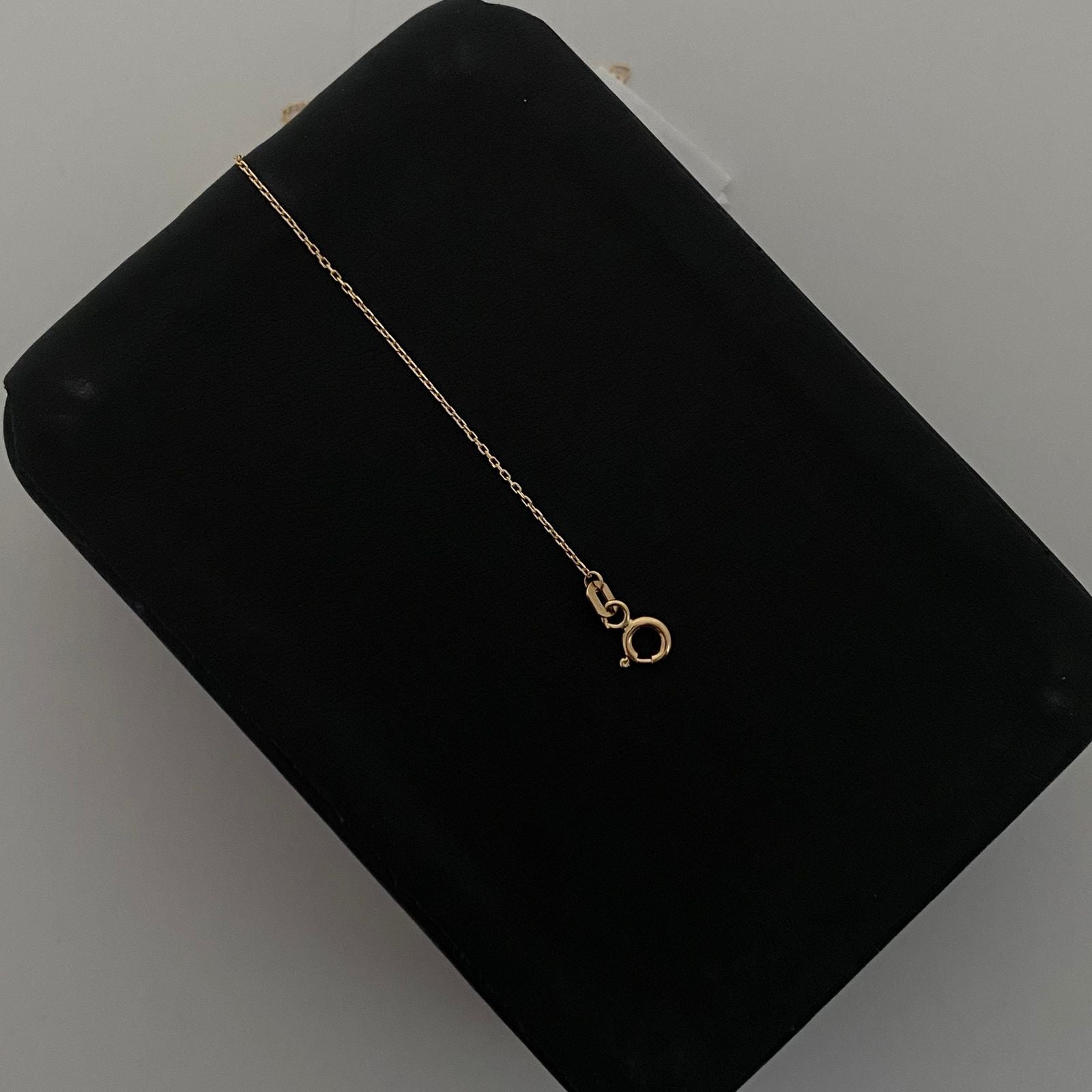 Pulso It con placa graduable  Oro amarillo 18k +4 / 1,3 Gr / 0,6 mm / 17 Cm