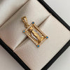 Dije Rectangular Casting Blanco y Azul Virgen Milagrosa Oro amarillo y Oro blanco 18k 3,44 Gr / 11,6 mm / 2,6 Cm