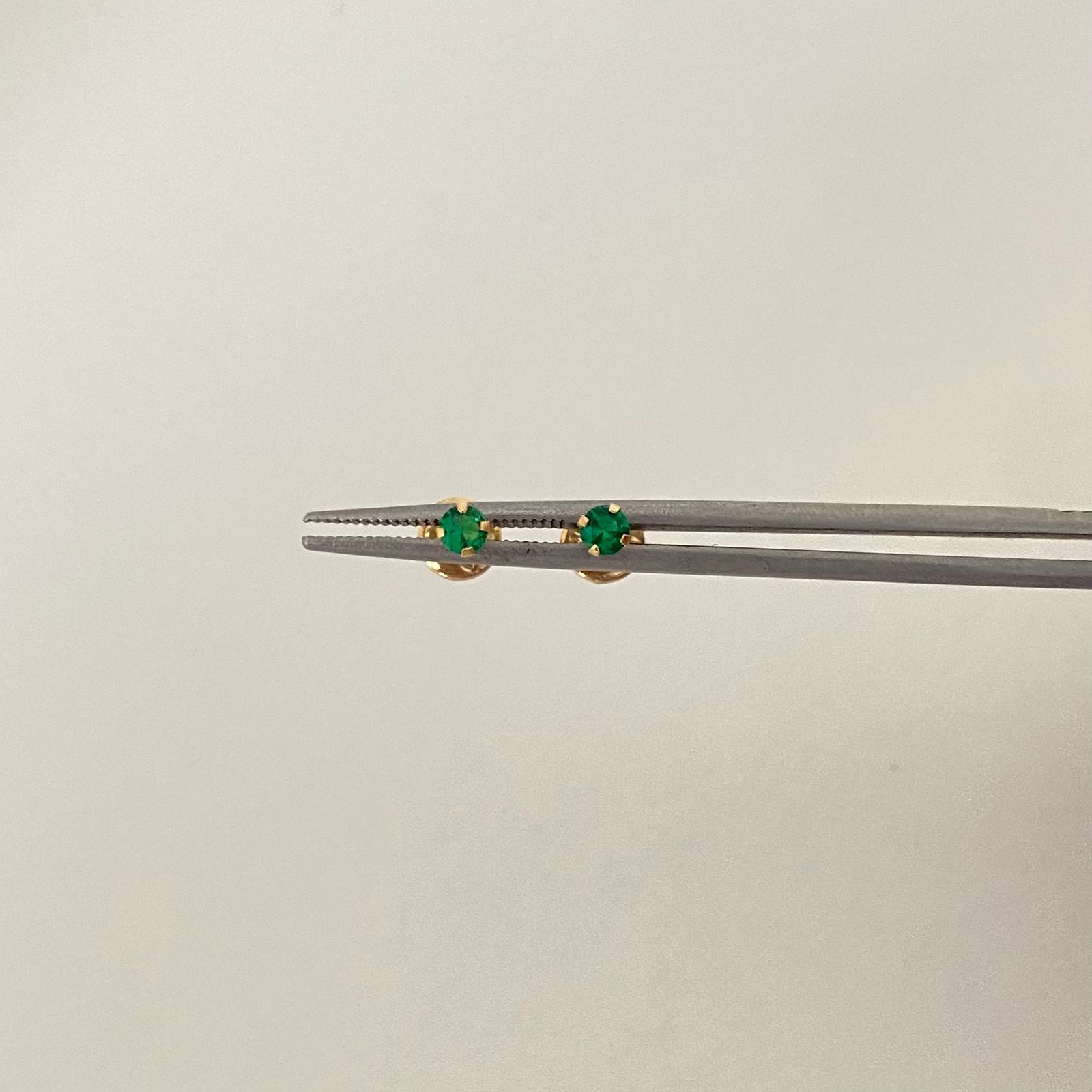 Topos circon verde (Joya) Oro amarillo 18k 0,45 Gr / 3,0 mm