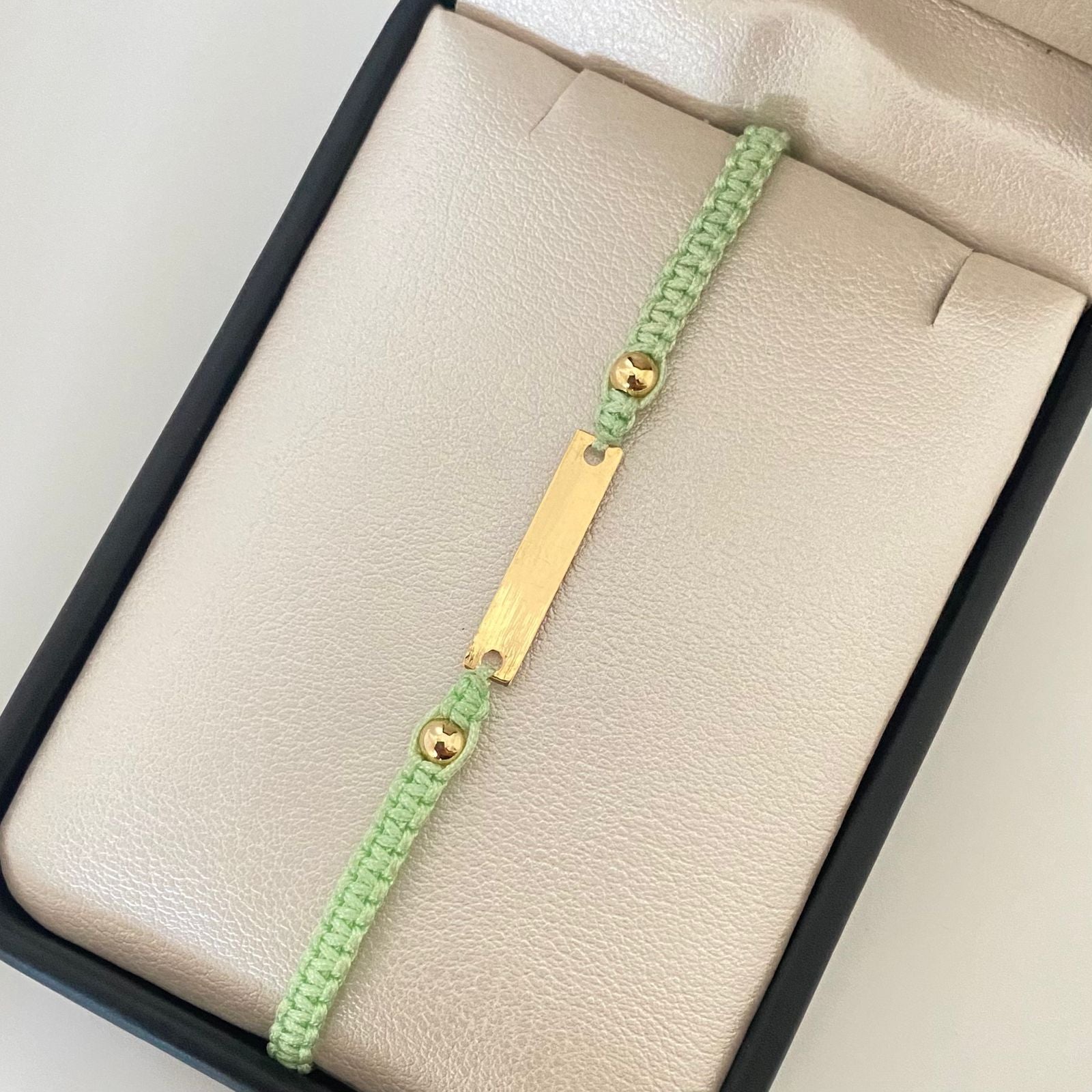 Pulsera tejida con placa rectangular balines lisos #4 Oro amarillo 18k 0,5 Gr