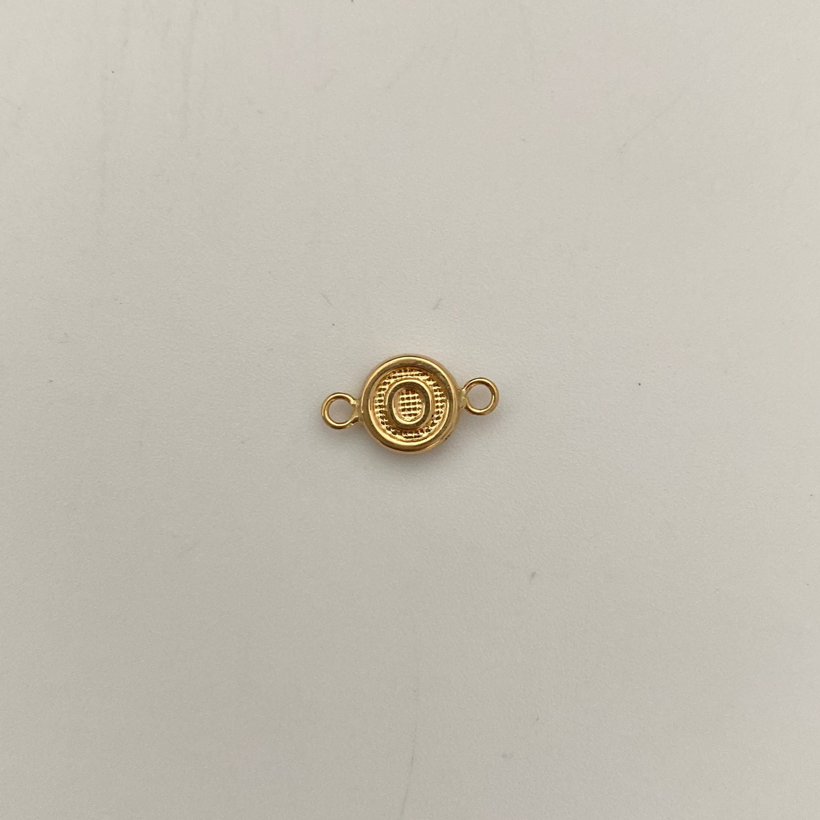 Herraje letra O diamantada Oro amarillo  0,25 Gr / 1,2 Cm