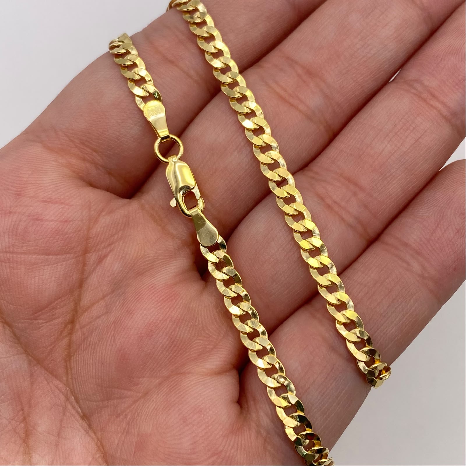 Cadena It Cubana Oro amarillo 18k 7,97 Gr / 3,8 mm / 60 Cm