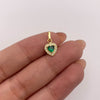 Dije Corazon circones verdes y blancos Oro amarillo 18k 0,6 Gr / 7,7 mm / 1,5 Cm