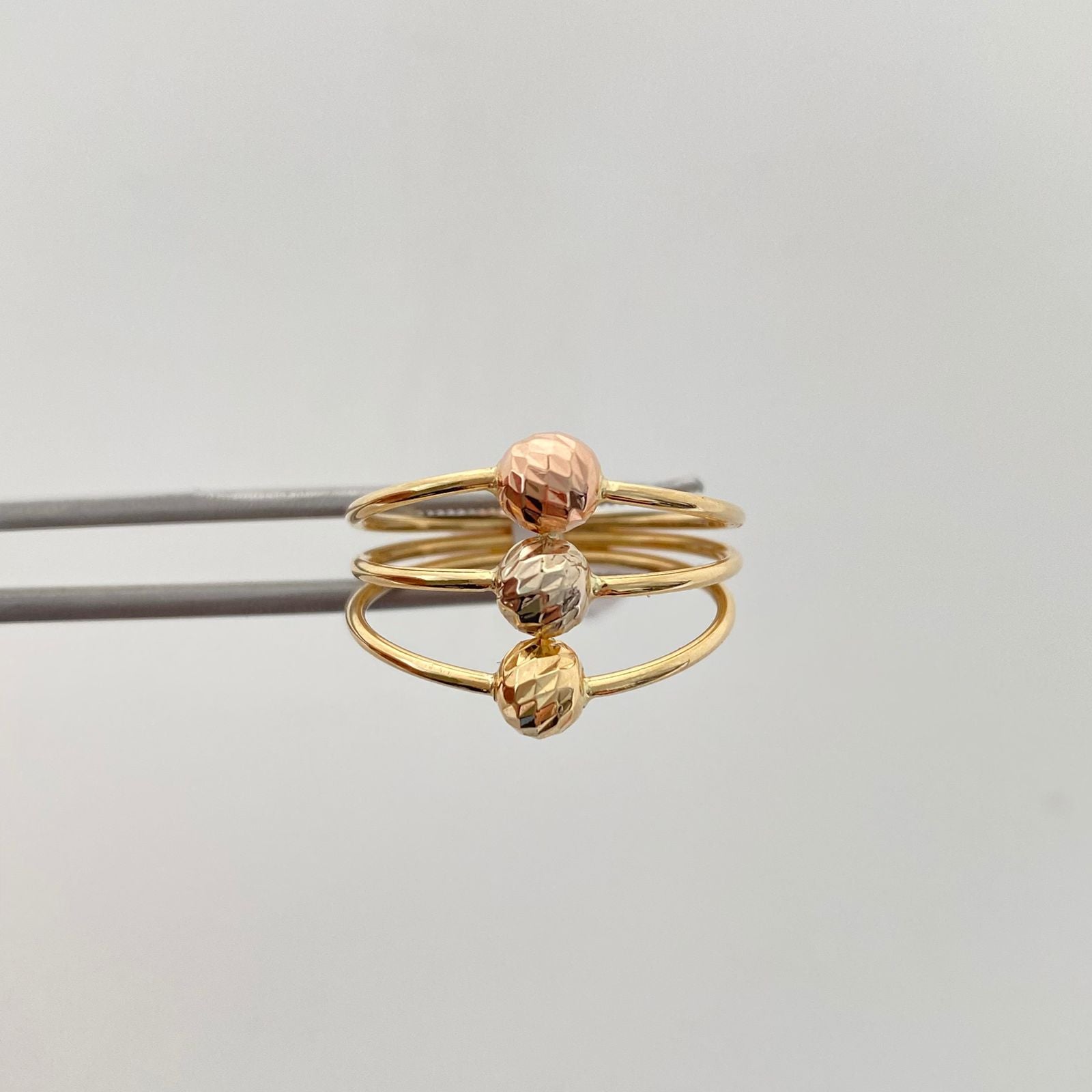 Anillo triple balin diamantado Tres oros 18k / Talla 6 / 1,75 Gr
