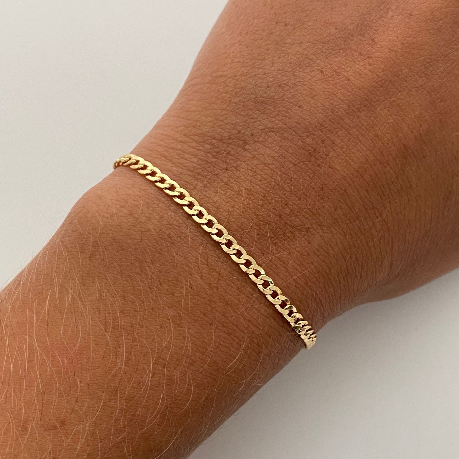 Pulso It Cubana Oro amarillo 18k 1,9 Gr / 2,8 mm / 18,9 Cm