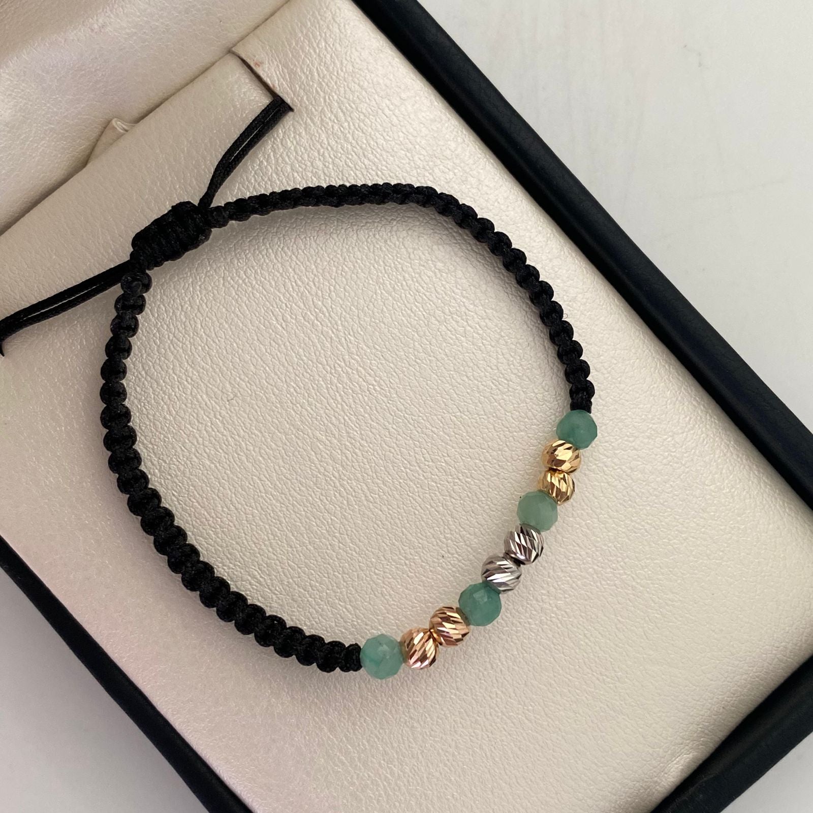 Pulsera tejida Bola diamantada 4mm +morrallas Tres oros 18k 0,55 Gr