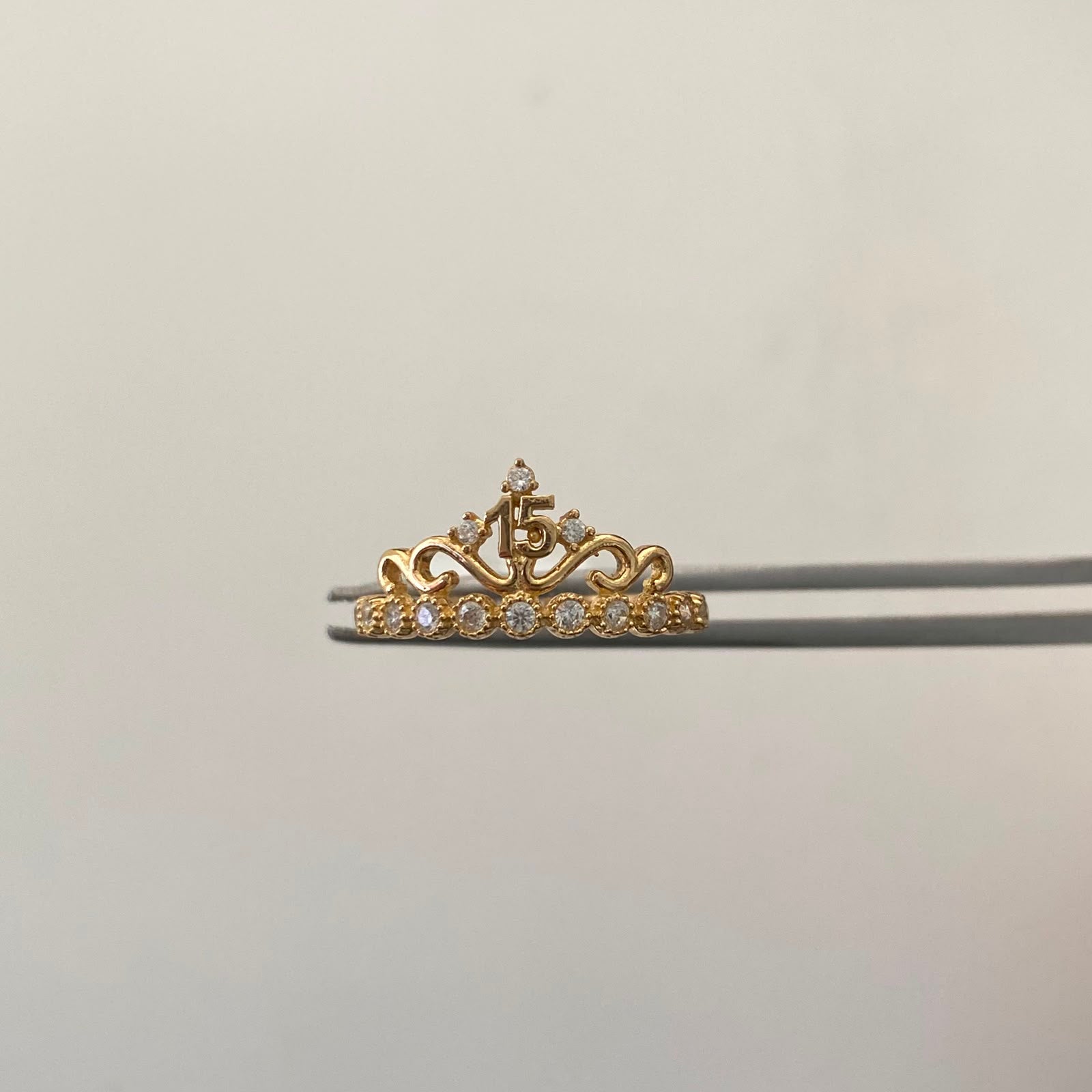 Anillo 15 Corona Casting Blanco Oro amarillo 18k / Talla 6 / 1,8 Gr