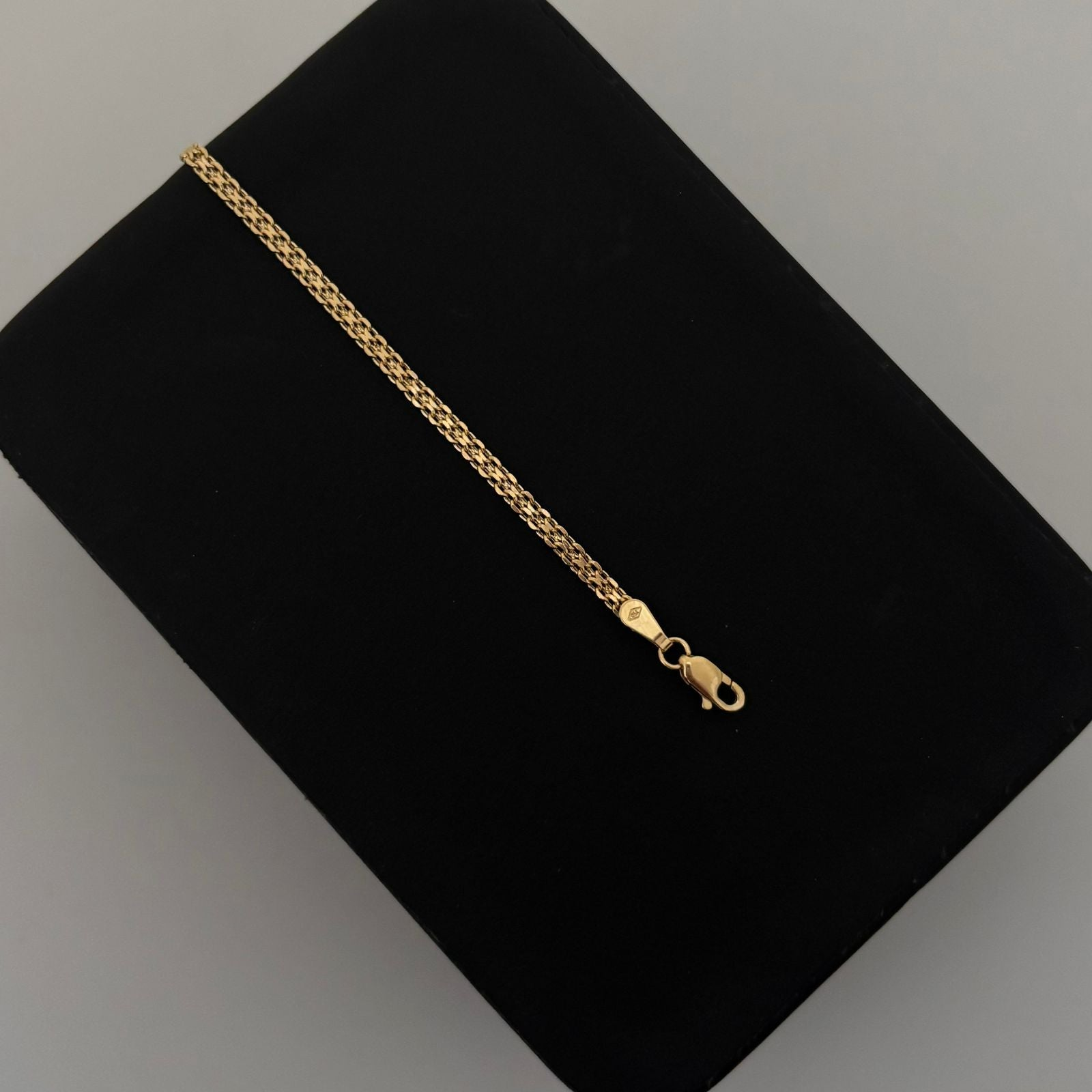 Pulso It chino Oro amarillo 18k +1 / 2 Gr / 2,1 mm / 18,5 Cm