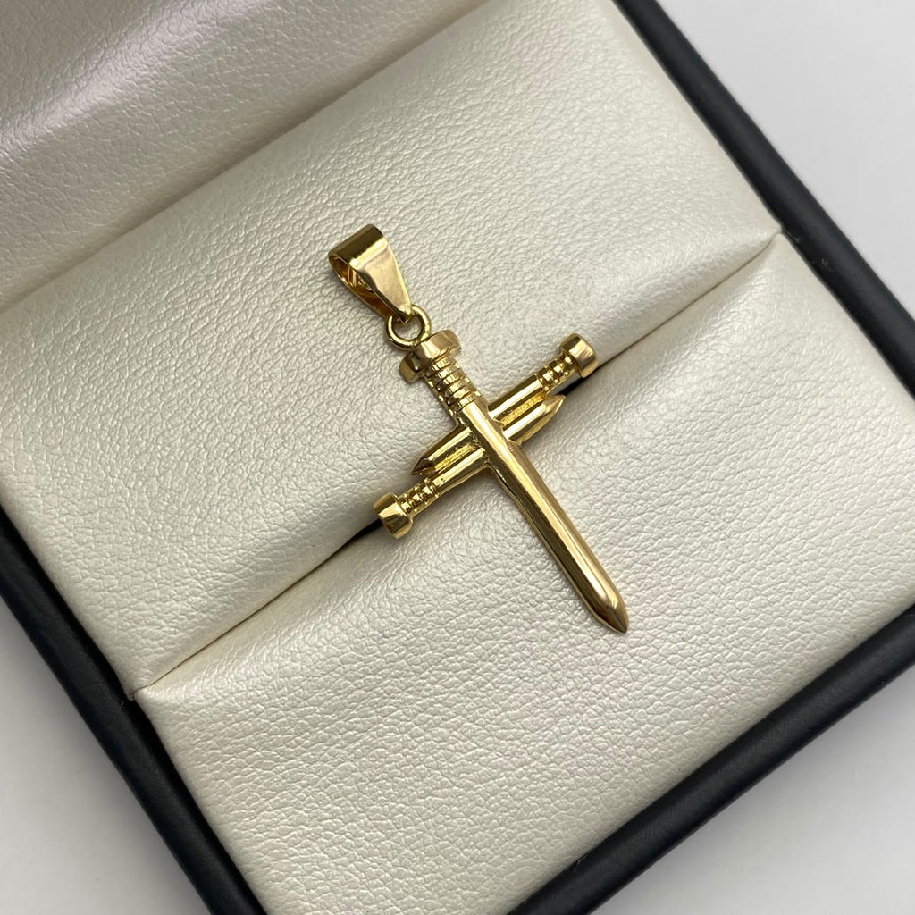 Dije Cruz clavo Oro amarillo 18k 1,65 Gr / 2,4 mm / 3,6 Cm
