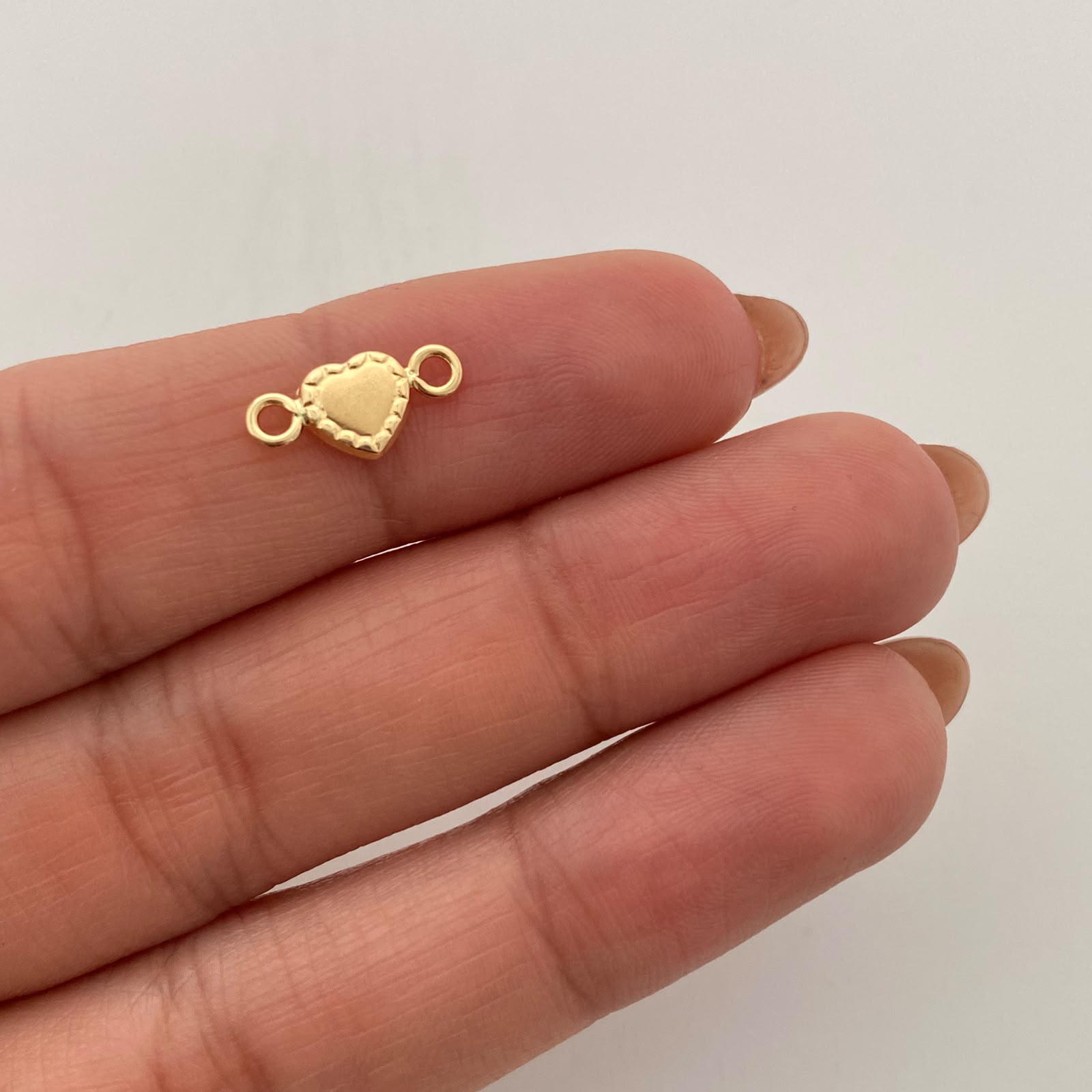 Herraje Corazon Borde Oro amarillo 18k 0,3 Gr / 1,3 Cm