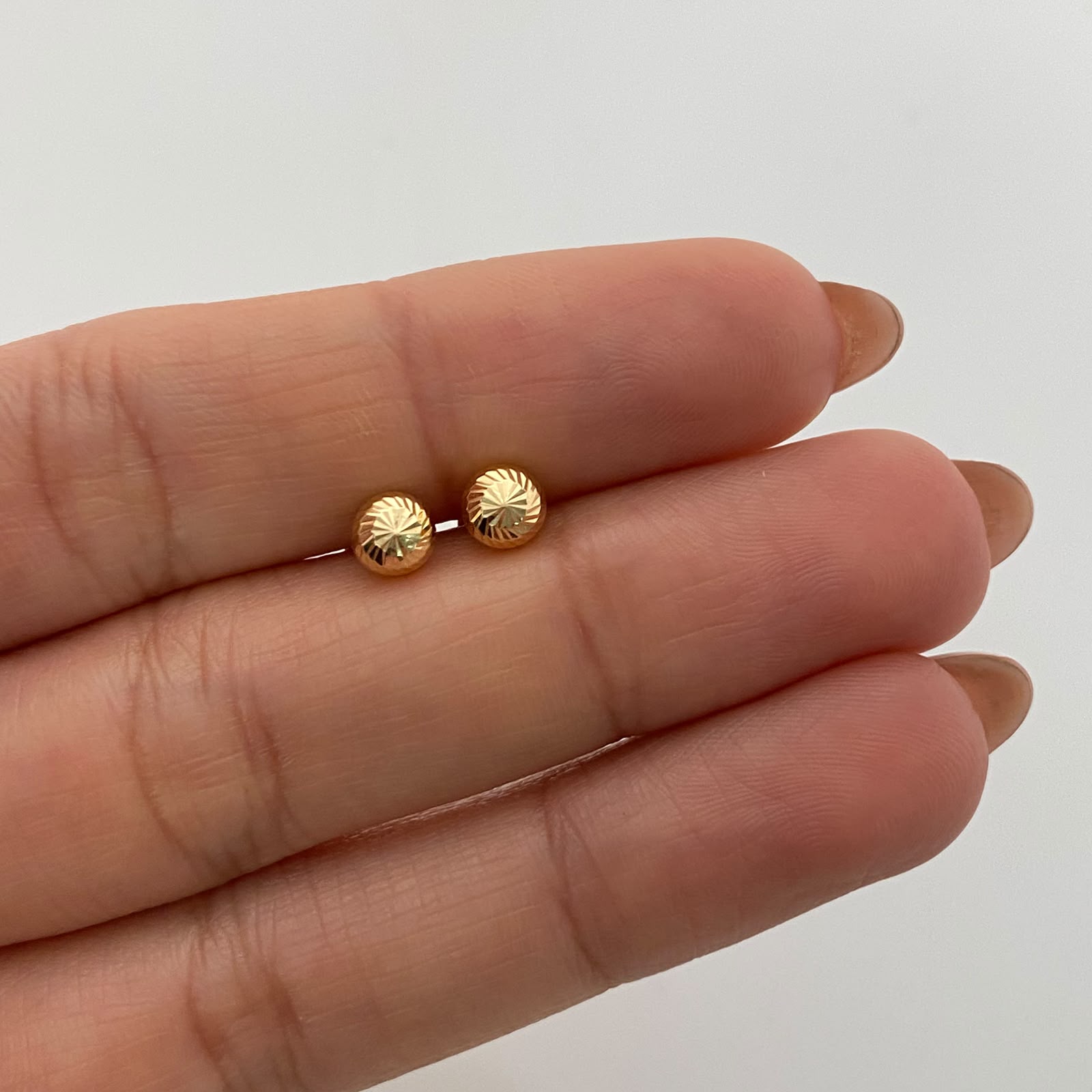 Topos Bola Diamantada 5mm Oro amarillo 18k 0,6 Gr