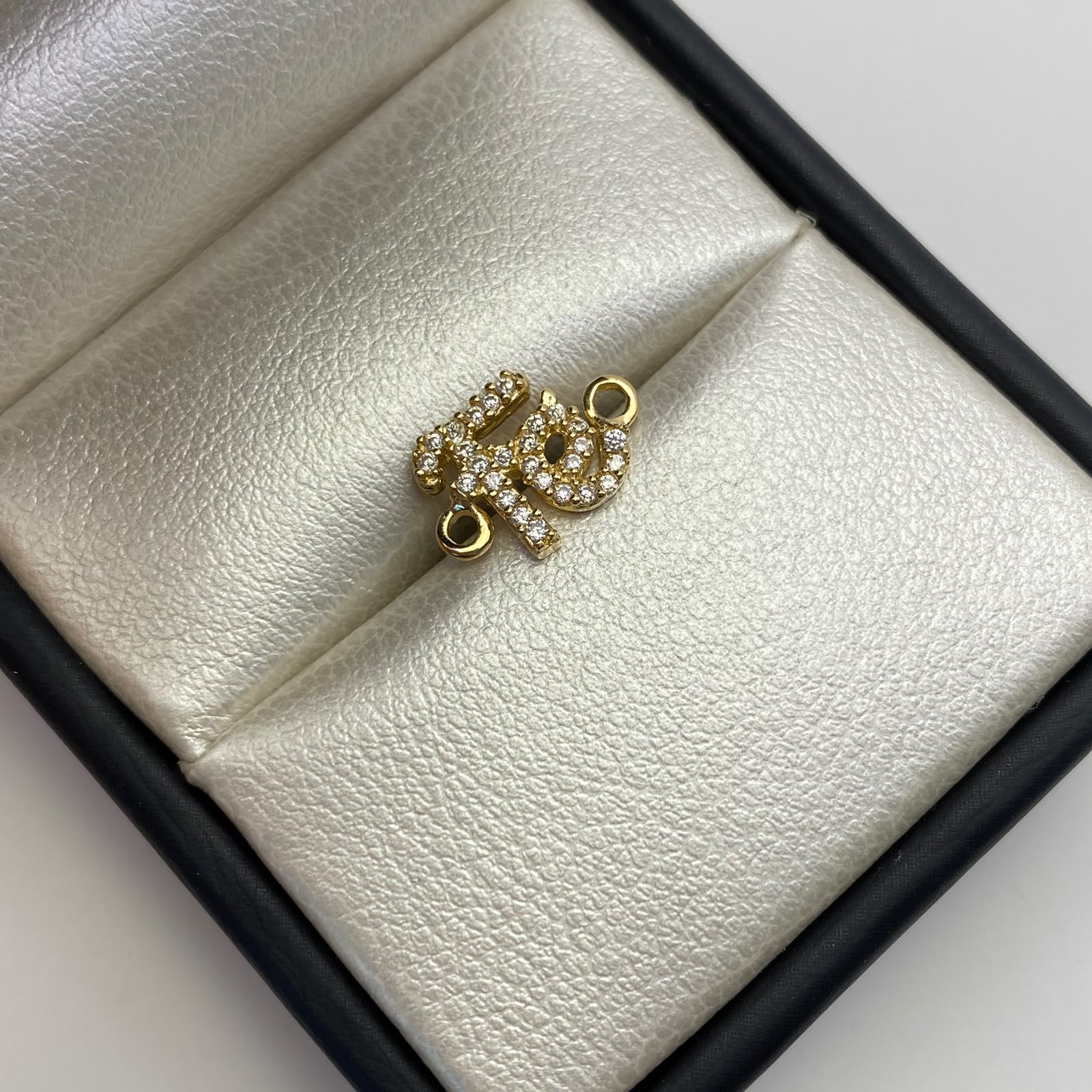 Herraje Fe Casting Oro amarillo 18k 0,85 Gr / 1,4 Cm