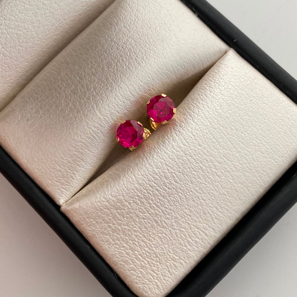 Topos Circon Fucsia Oro amarillo 18k 0,75 Gr / 5 mm