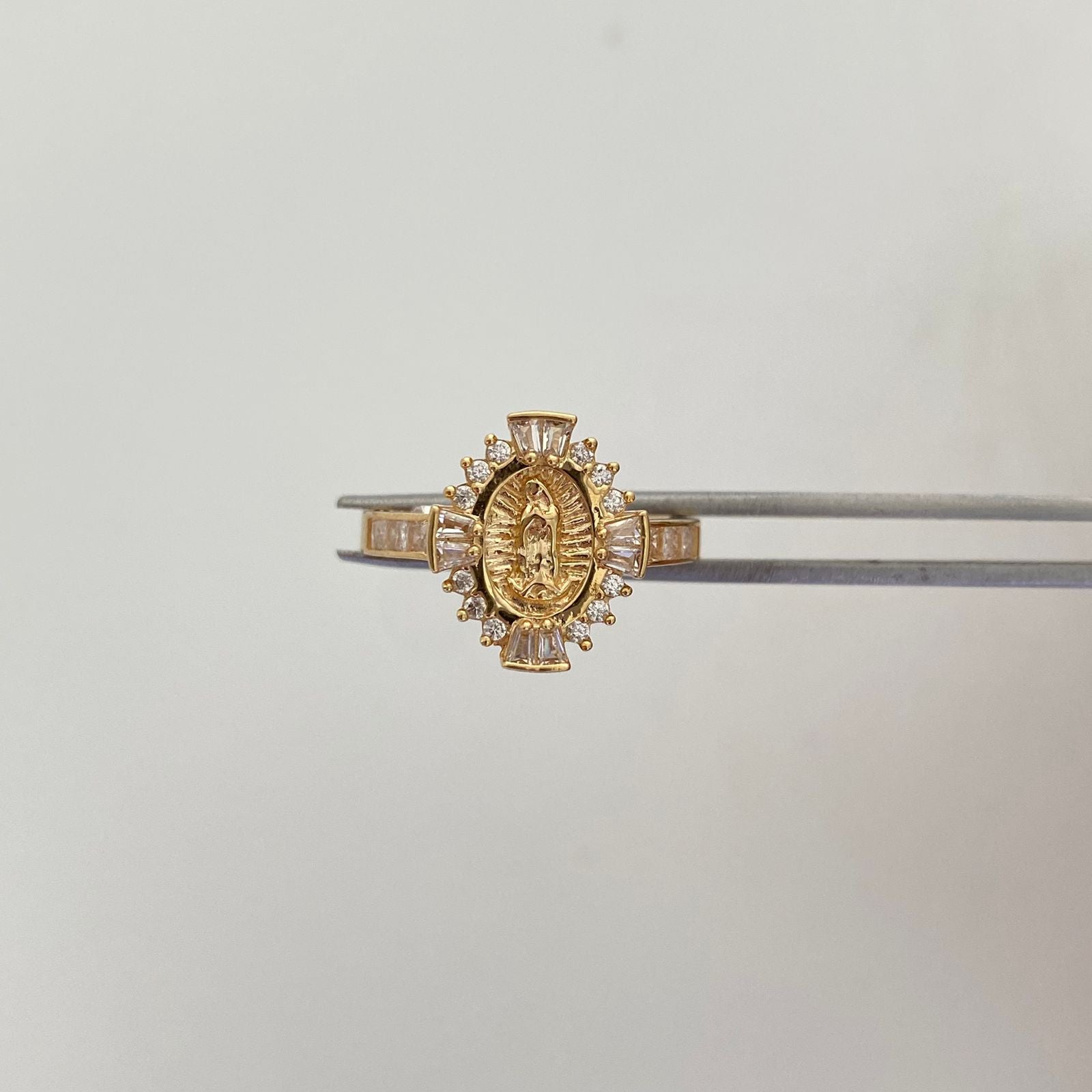 Anillo Virgen Guadalupe Casting Oro amarillo 18k / Talla 7 / 3,4 Gr / 2,7 mm
