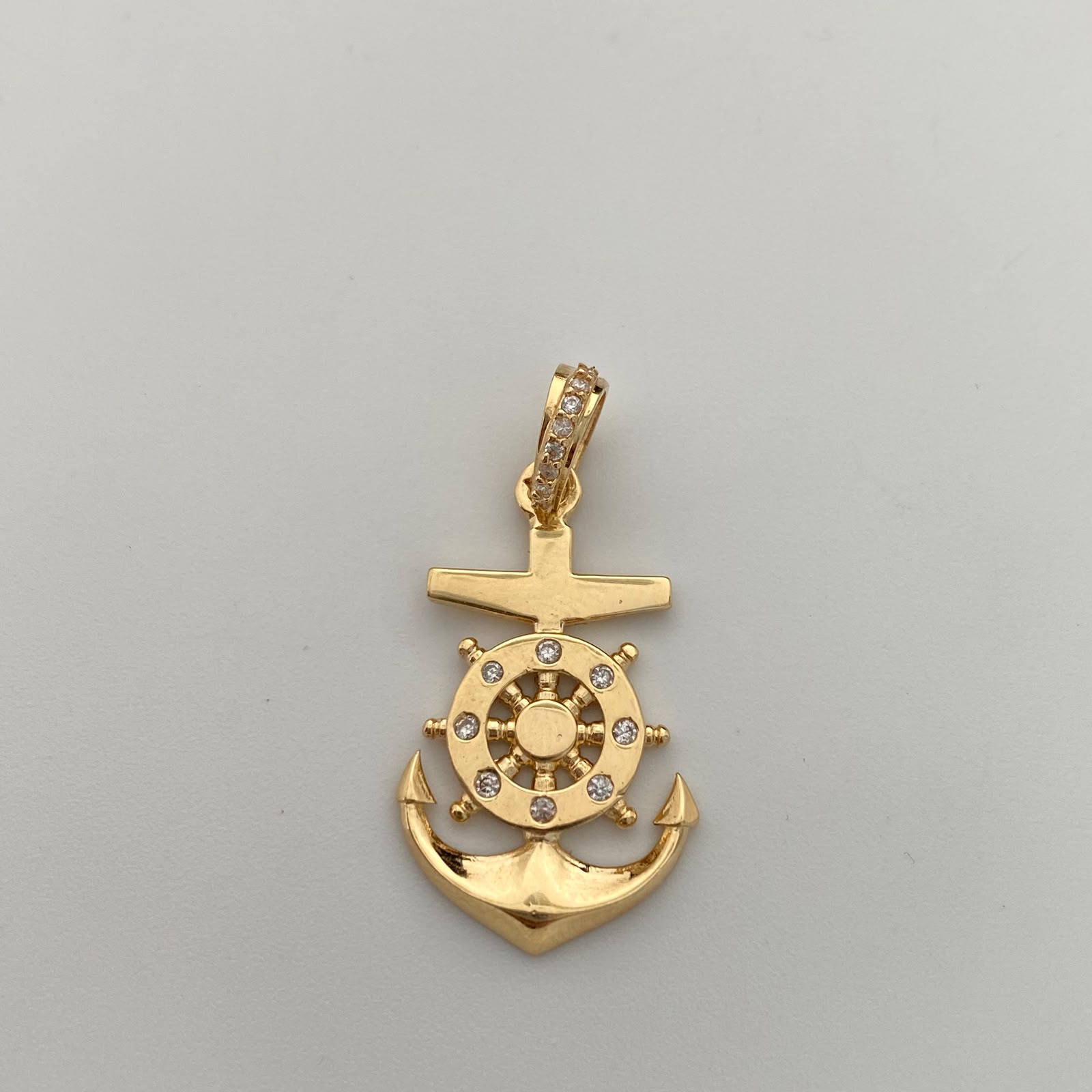 Dije Ancla Oro amarillo 18k 2,3 Gr / 14 mm / 3 Cm