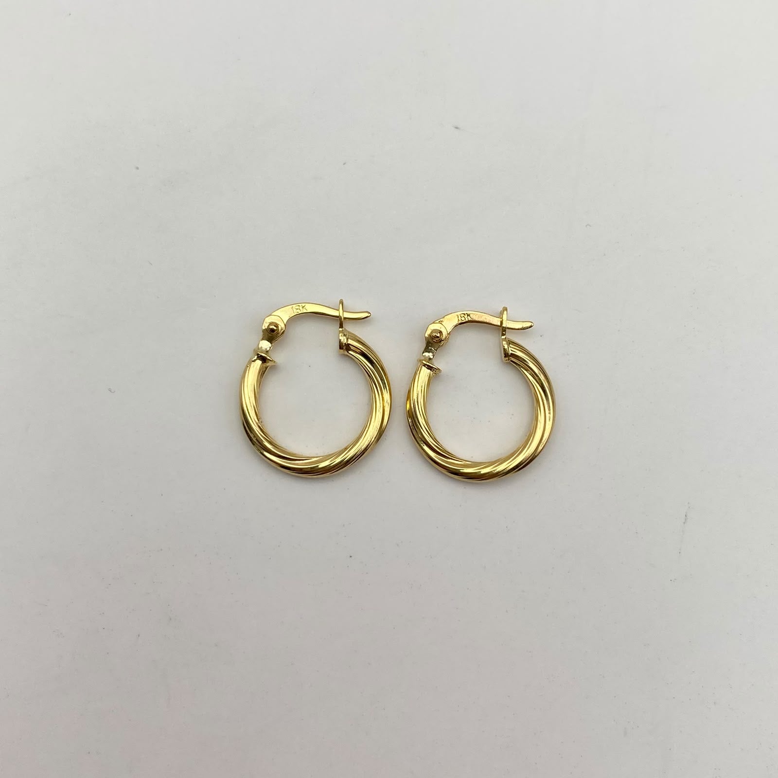 Candonga semi lisa Oro amarillo 1 Gr / 1,5 Cm