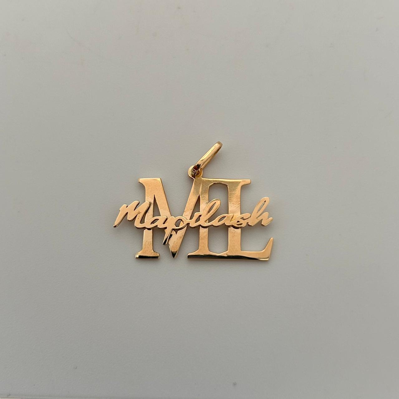 Dije Dije Personalizado letra (por fabricacion) Oro amarillo 18k 2,82 Gr