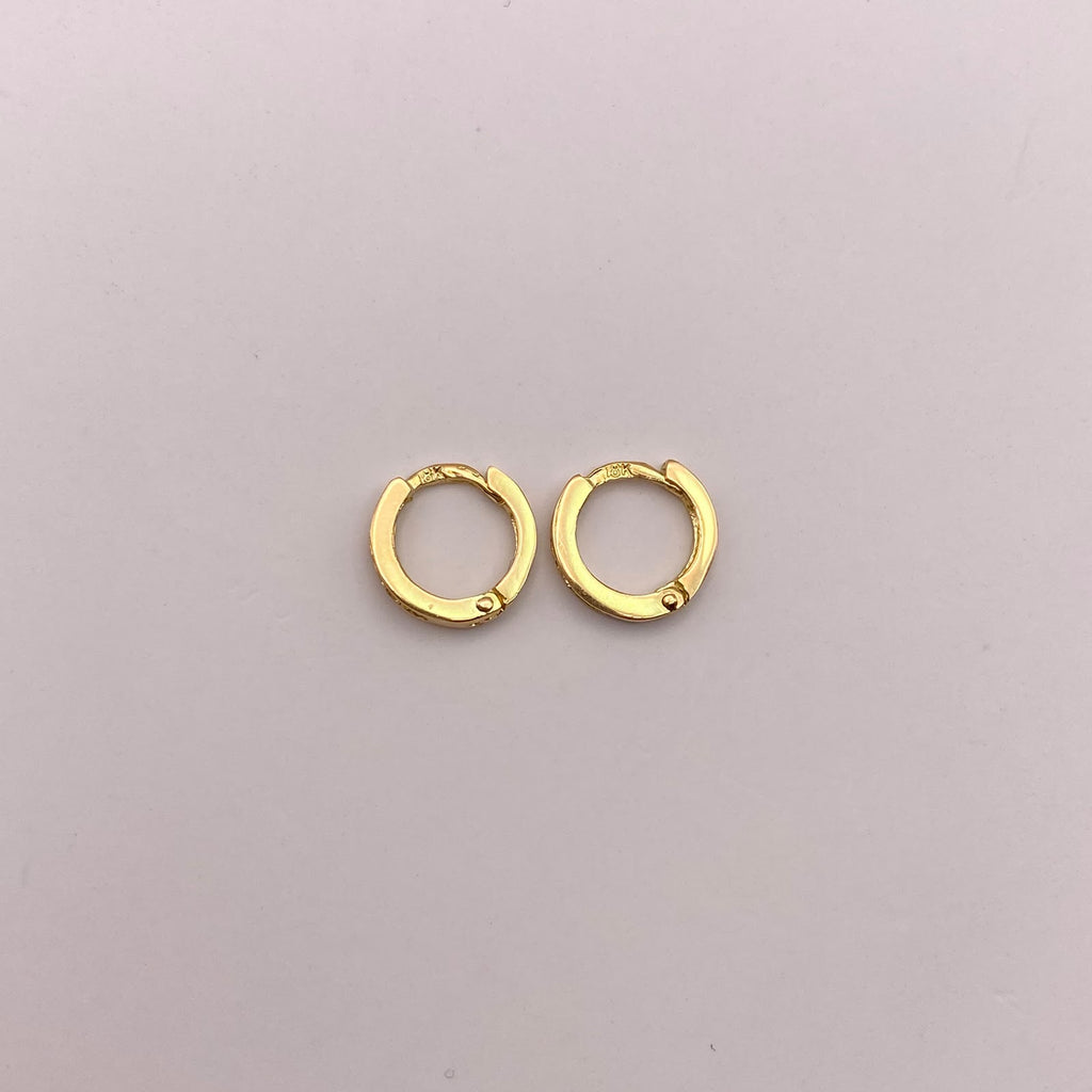 Candonga circones blancos Oro amarillo 18k 1,15 Gr / 1 Cm