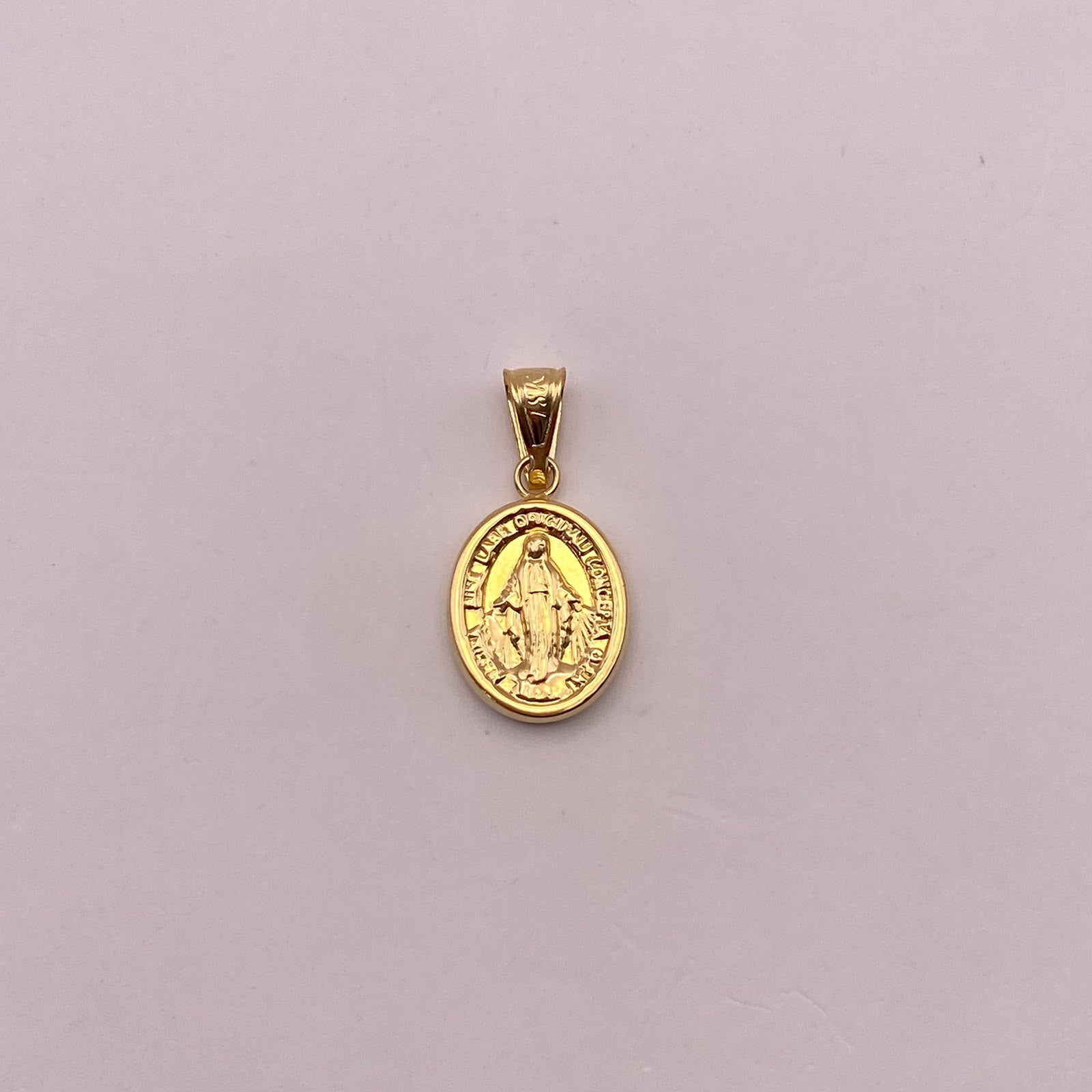 Dije Virgen milagrosa Oro amarillo 18k 0,83 Gr / 11,2 mm / 2,3 Cm