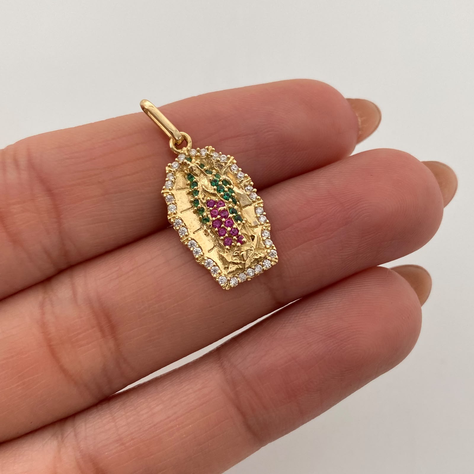 Dije Virgen de Guadalupe Casting Silueta Oro amarillo 18k 1,85 Gr / 11,5 mm / 2,5 Cm