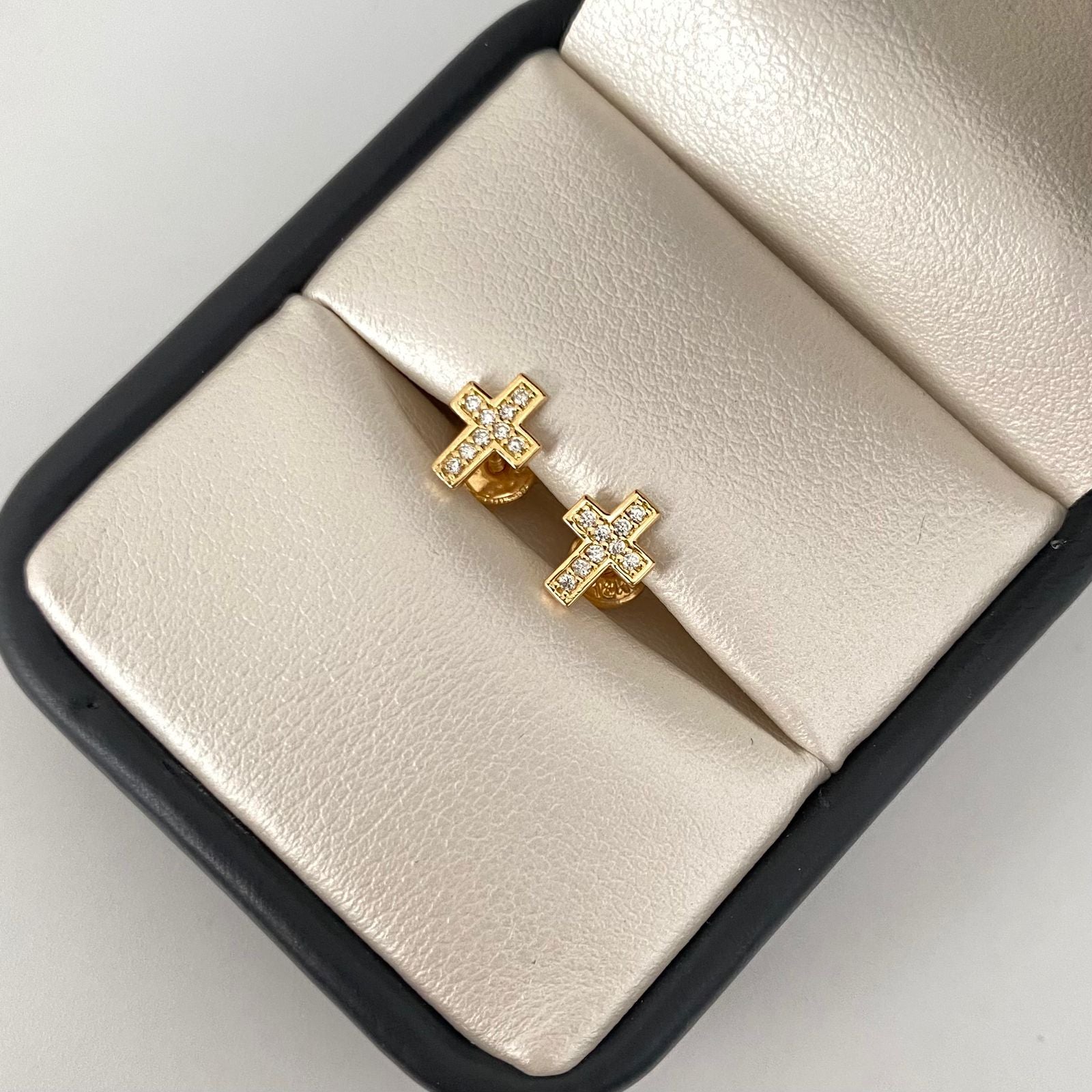 Topos cruz casting blanco Oro amarillo 18k 0,95 Gr / 5,8 mm