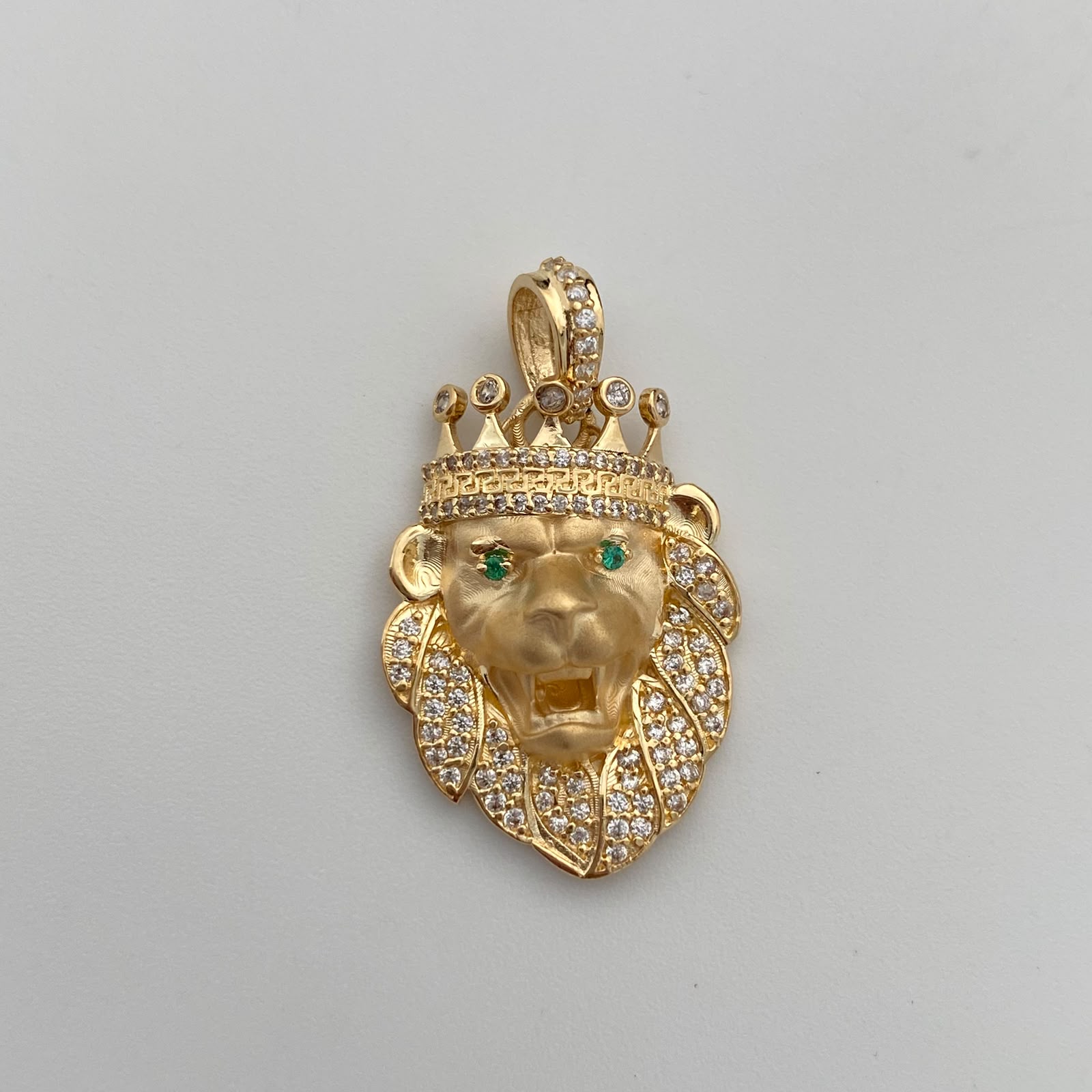Dije Leon Casting Oro amarillo 18k 5,1 Gr / 17,8 mm / 3 Cm