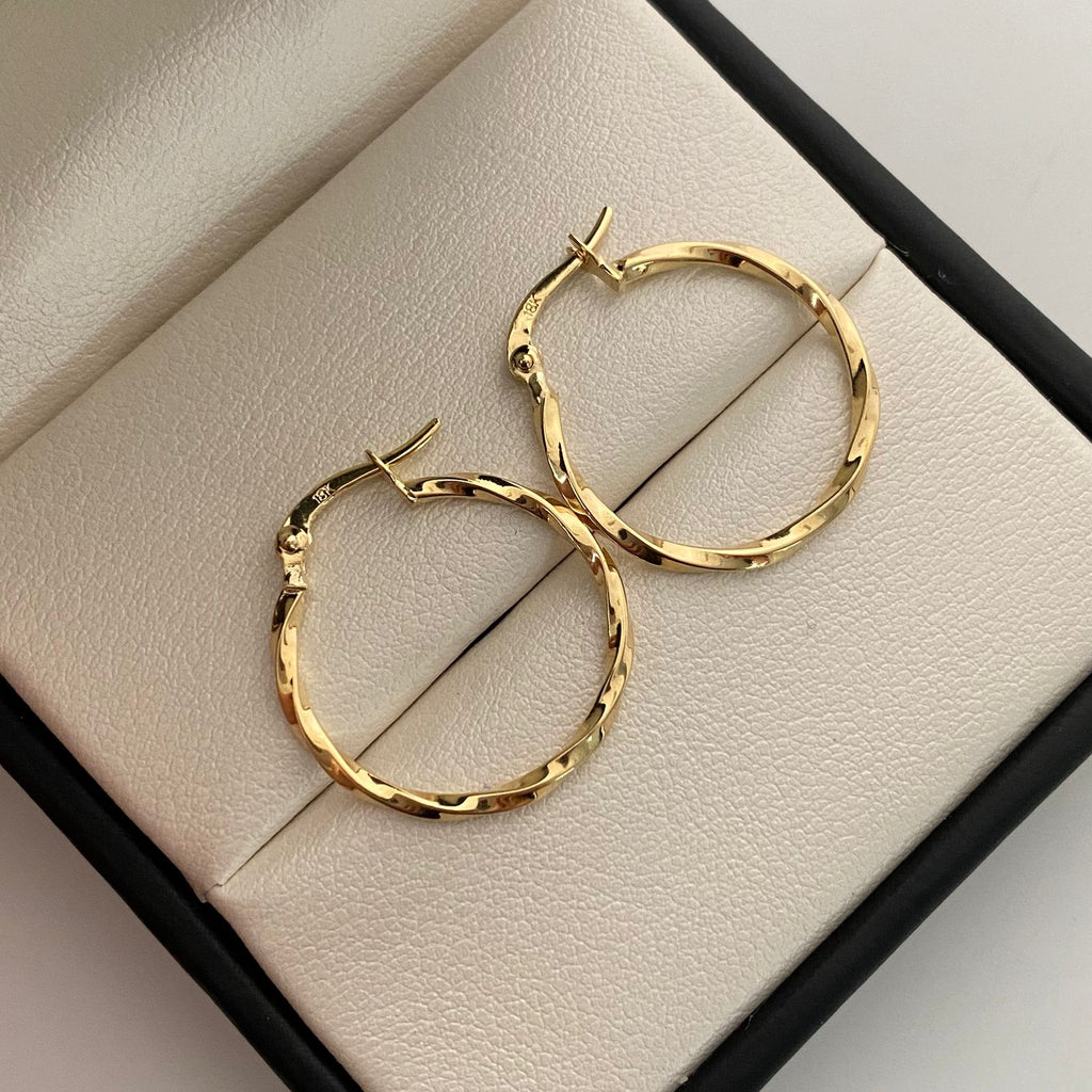 Candonga entorchada Oro amarillo 18k 1,55 Gr / 2 Cm